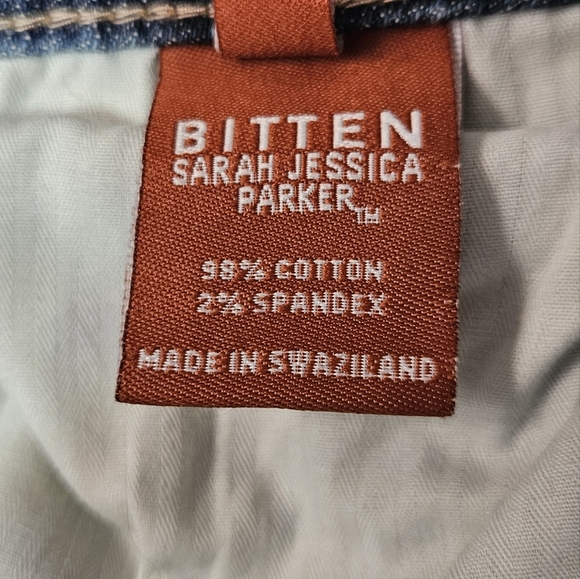 Bitten by Sarah Jessica Parker Straight Leg Mid-rise Jeans size 16 Short NWT - Picture 5 of 8